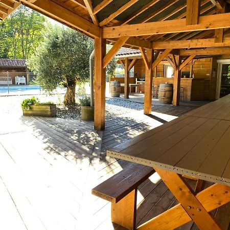 Ensemble De 3 Villas Avec Piscine Chauffee, Esprit Detente Сангине Екстериор снимка